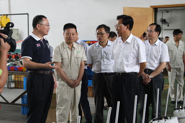 省委副书记王辉忠调研LD.COM-乐动(中国)茶产业发展和为农服务工作 省委副书记王辉忠调研LD.COM-乐动(中国)茶产业发展和为农服务工作