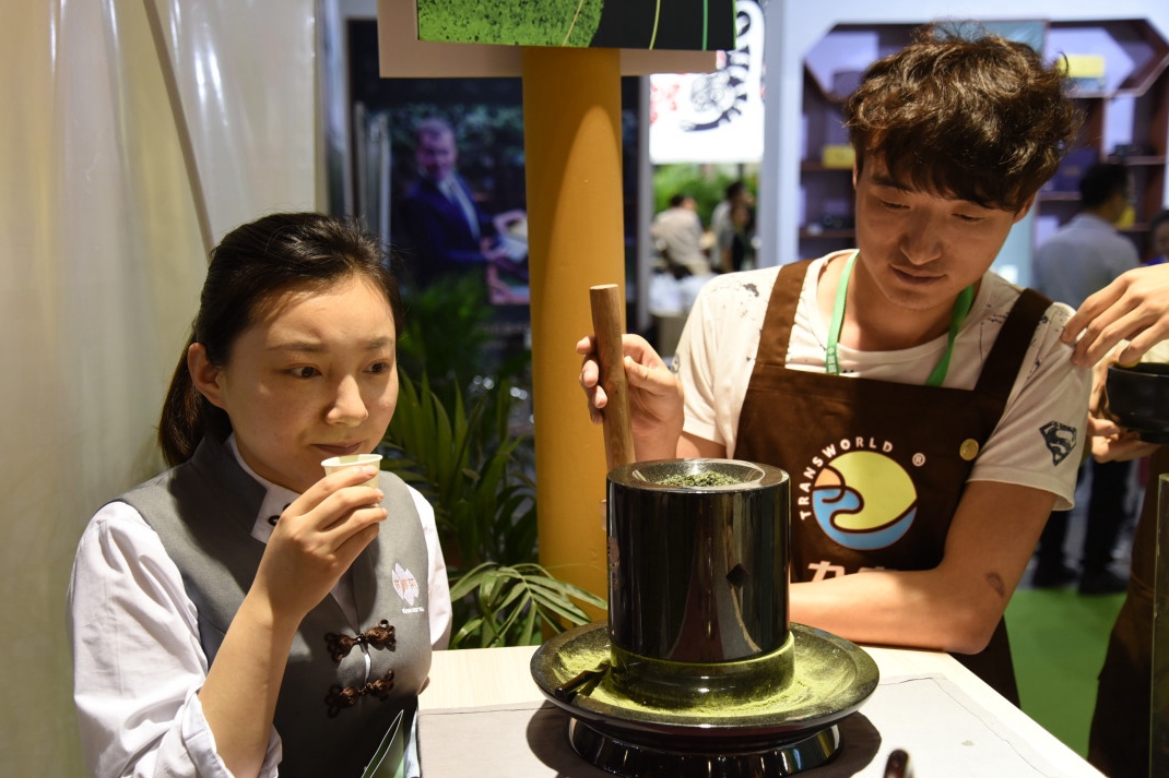 相逢休说途中事,且点茶来吃一巡 | 第二届中国国际茶博会LD.COM-乐动(中国)纪实(三) 相逢休说途中事,且点茶来吃一巡 | 第二届中国国际茶博会LD.COM-乐动(中国)纪实(三)