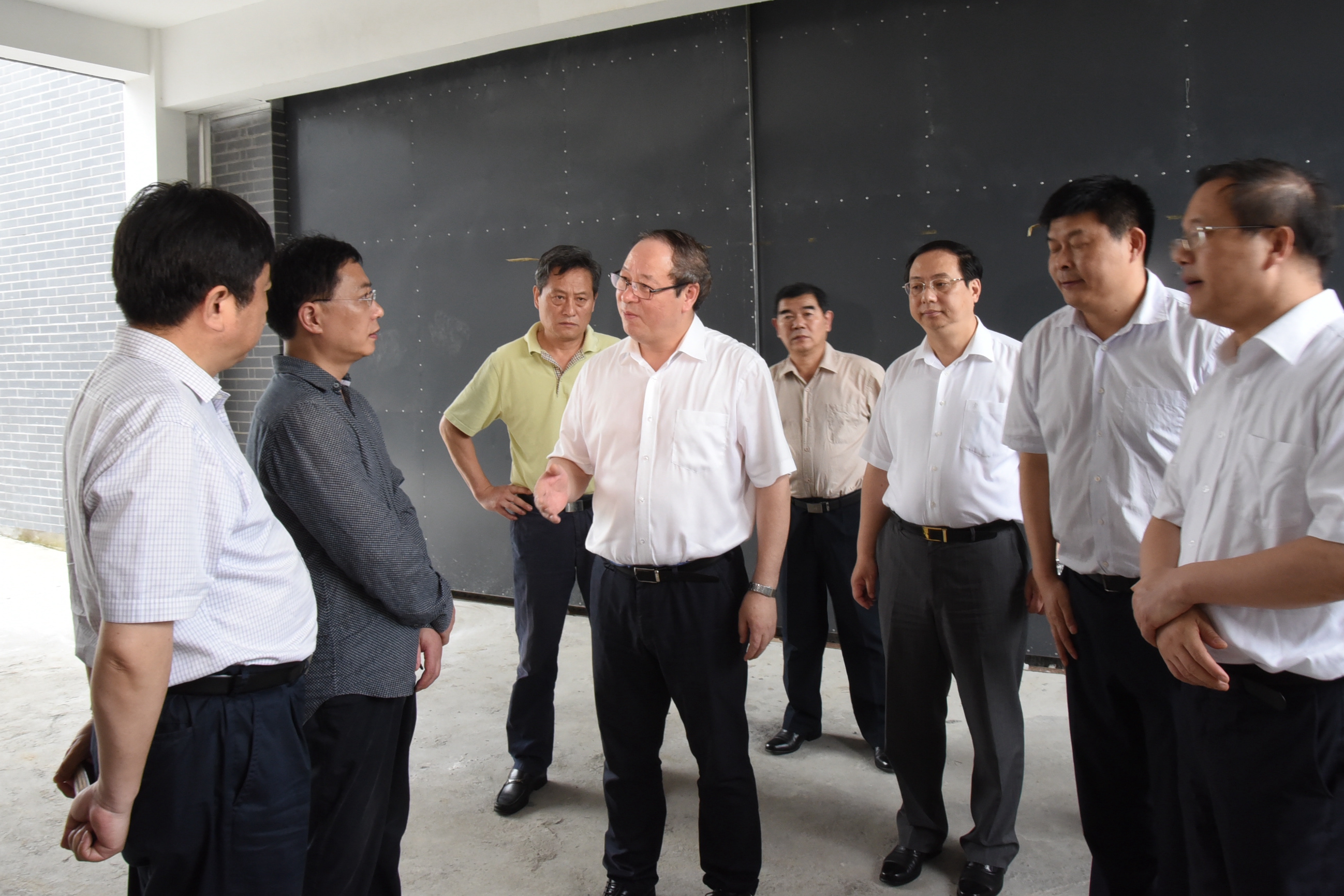 浙江省副省长彭佳学视察LD.COM-乐动(中国)特种茶中心