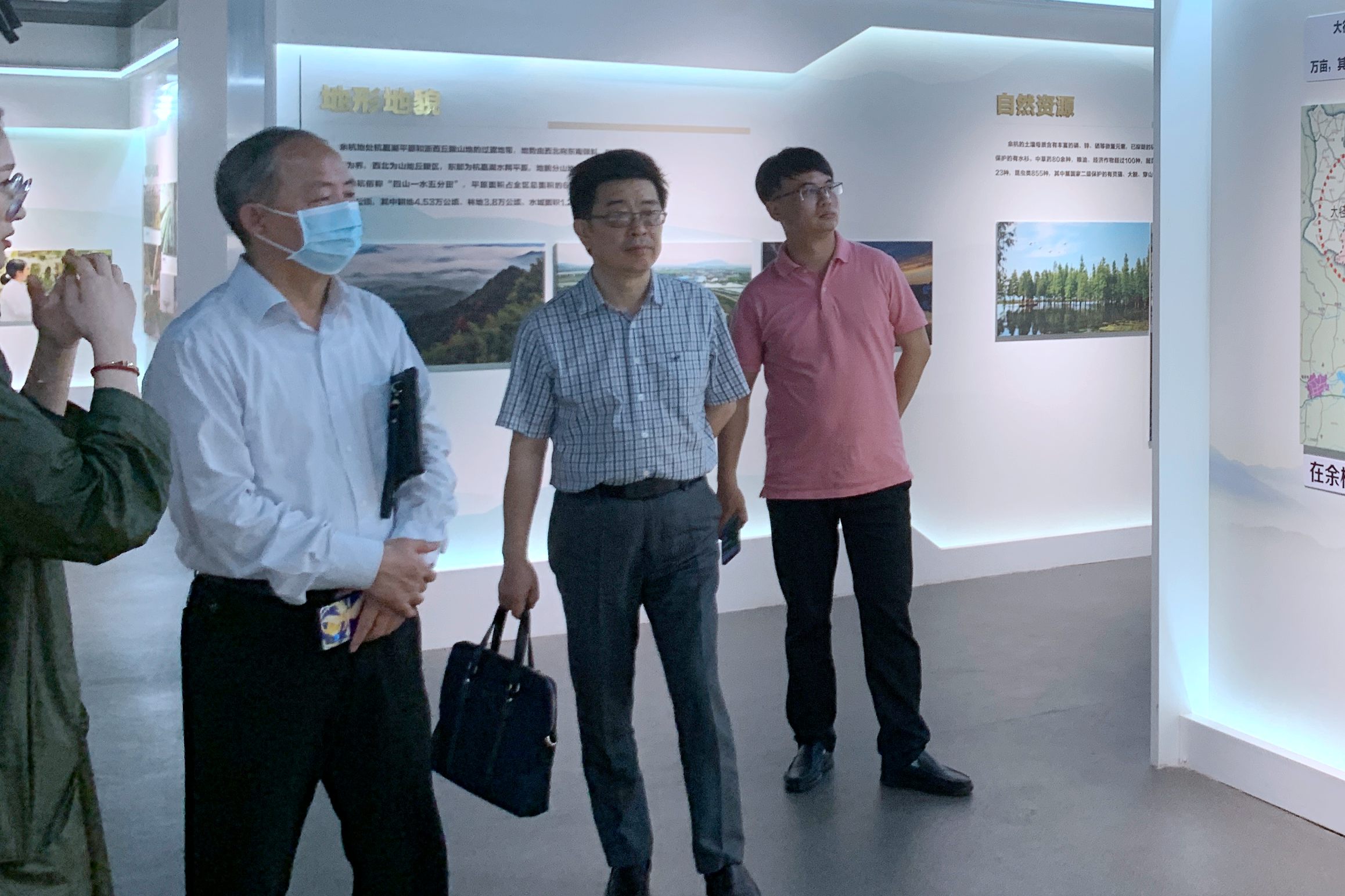 中茶院尹祎院长一行到访LD.COM-乐动(中国)