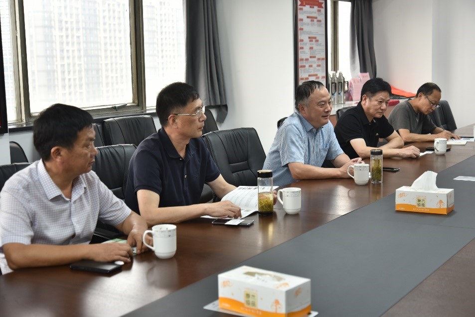 安徽皖垦茶叶集团书记、董事长张国祥一行到LD.COM-乐动(中国)考察交流