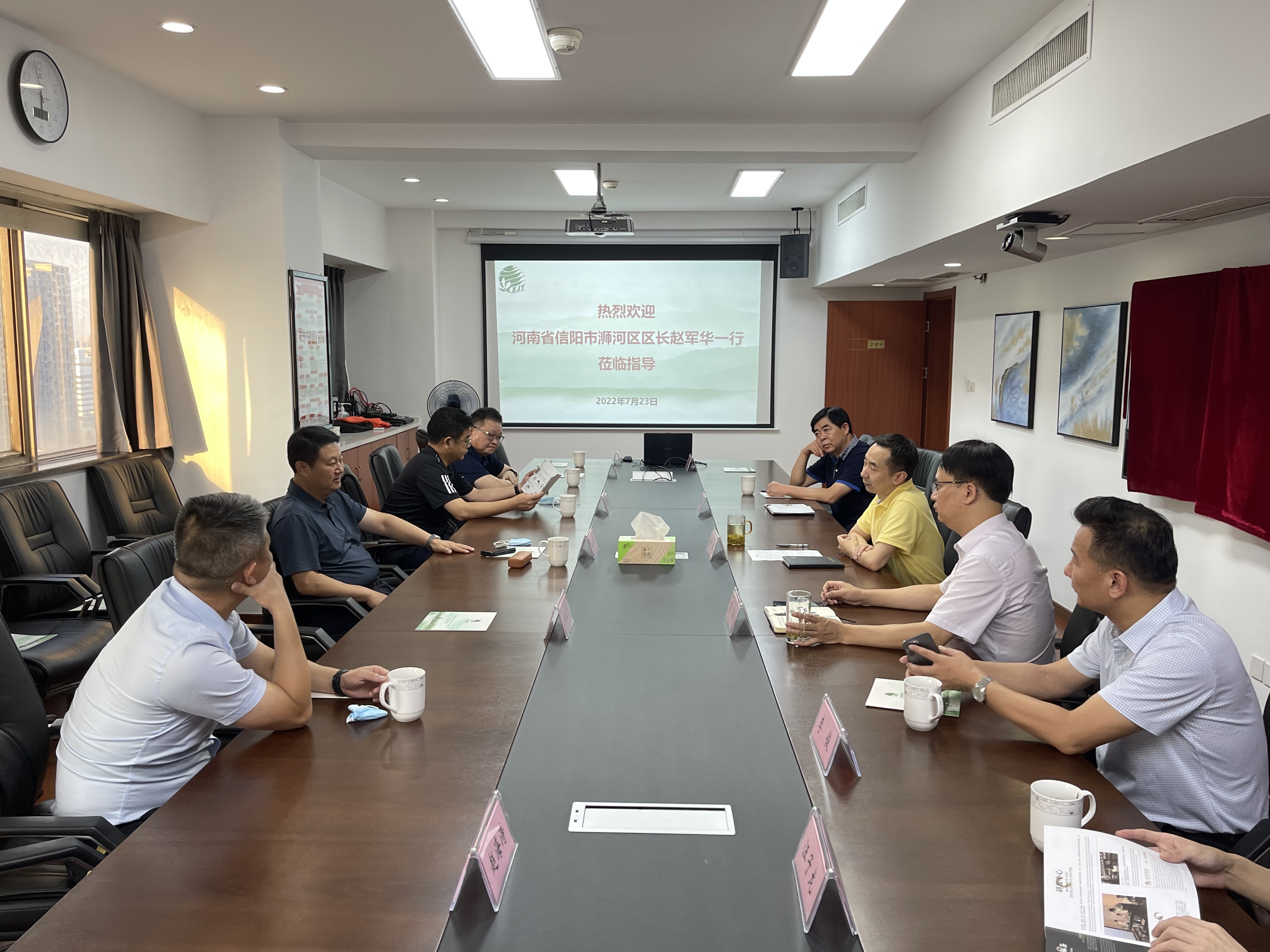 河南省信阳市浉河区区长赵军华一行莅临LD.COM-乐动(中国)考察交流 河南省信阳市浉河区区长赵军华一行莅临LD.COM-乐动(中国)考察交流