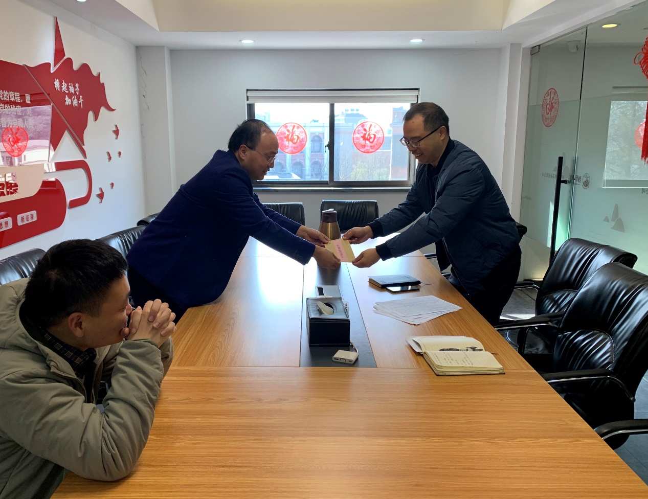 西湖区供销社领导赴LD.COM-乐动(中国)狮峰茶业公司开工慰问 西湖区供销社领导赴LD.COM-乐动(中国)狮峰茶业公司开工慰问