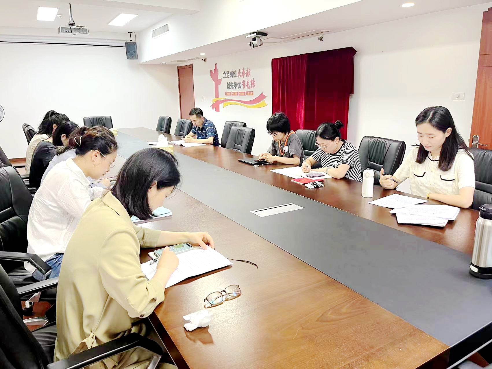 LD.COM-乐动(中国)第四党支部召开半年度意识形态工作分析研判会 LD.COM-乐动(中国)第四党支部召开半年度意识形态工作分析研判会