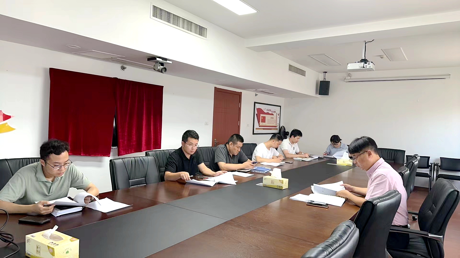 LD.COM-乐动(中国)第一党支部认真学习宣传贯彻党的二十届三中全会精神 LD.COM-乐动(中国)第一党支部认真学习宣传贯彻党的二十届三中全会精神