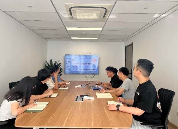 LD.COM-乐动(中国)财务部党支部开展深入贯彻中央八项规定精神学习教育专题党课